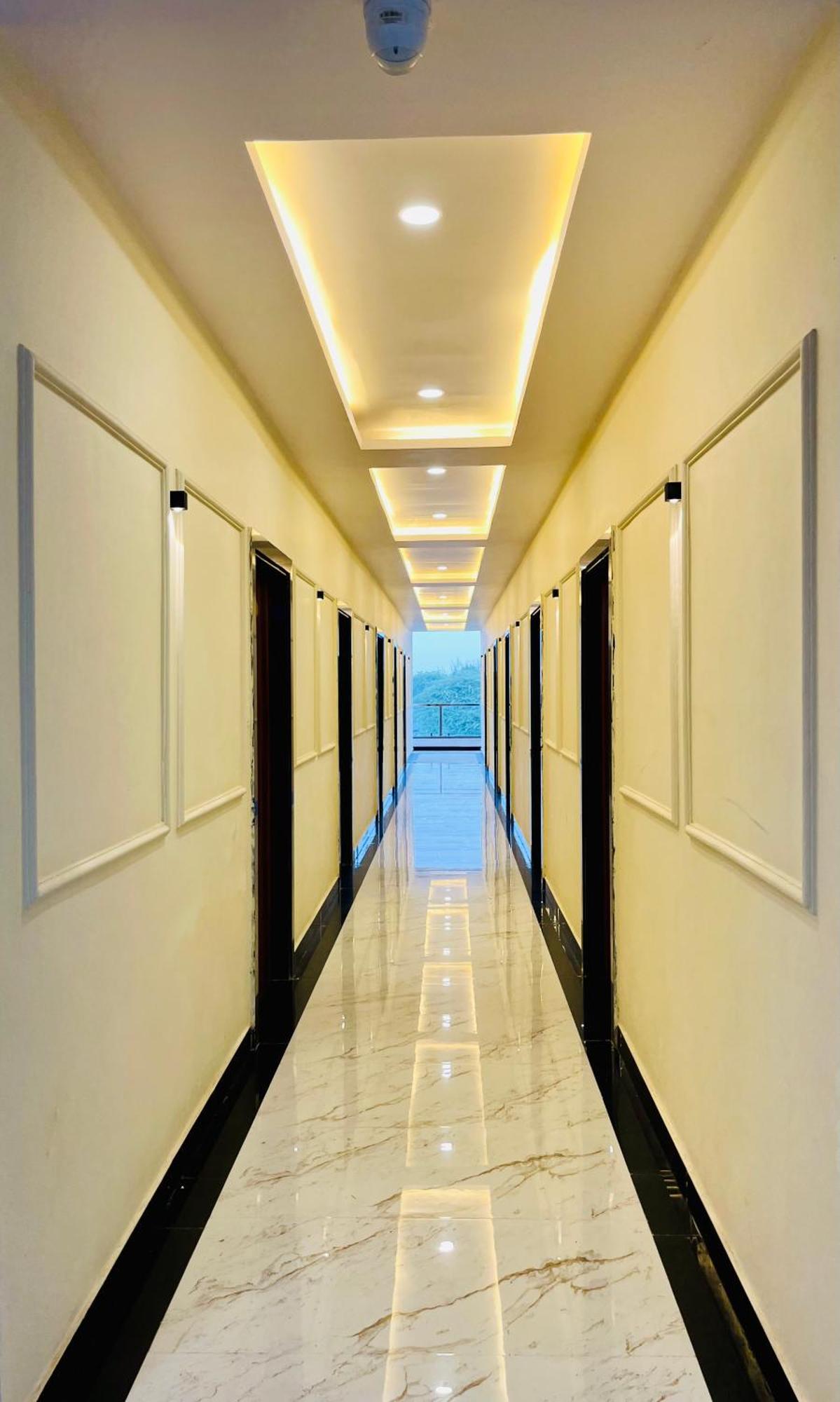 Hotel Rahat Jhalawar ภายนอก รูปภาพ